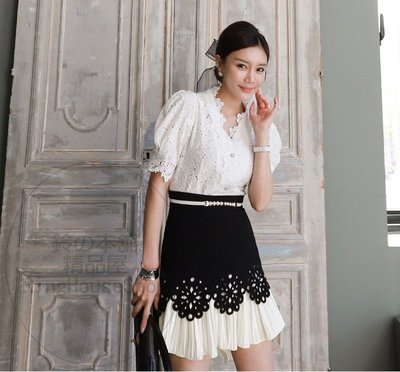 ✪ RingHouseShop ✪ 韓國典雅氣質時尚著衣　優雅鈎花　鏤空　泡泡袖襯衫 + 雕花拼接　半身裙套裝