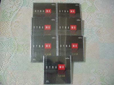 全新品Fujitsu 1.3GB DYNA MO光碟片，共7片 MADE IN JAPAN 【B37】