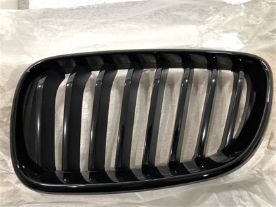 【歐德精品】現貨.德國原廠BMW F22 M PERFORMANCE 高光黑水箱護罩 黑水箱罩 黑鼻頭 220 235