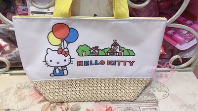 ♥小公主日本精品♥HelloKitty黃色/藍色藤編包造型外出包 手提包 便當袋~8