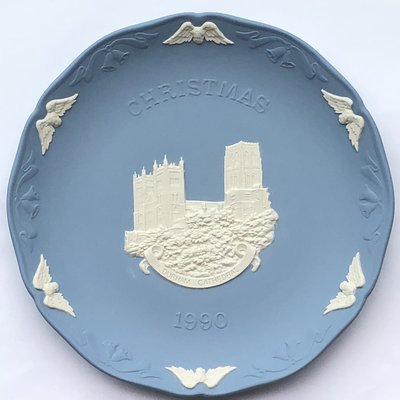英國皇室精品 Wedgwood Jasper 碧玉 絕版藍底白浮雕經典系列年度盤 (送 1990 年次親友最佳的禮物)
