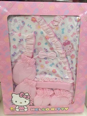 ♥小花花日本精品♥ Hello Kitty 嬰兒 兩用裝禮盒組 彌月禮盒 送禮自用 嬰兒帽 手套 腳套55019507