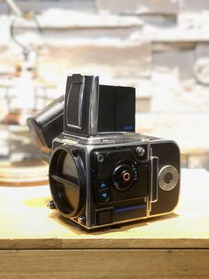 【品味玩家】哈蘇Hasselblad 205TCC 120中片幅相機