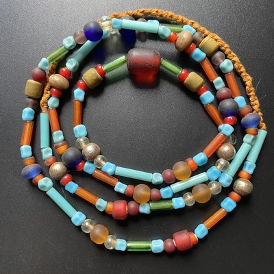 西藏印度非洲貿易珠多寶老琉璃項鍊多彩配飾手串毛衣鍊旅游拍照w