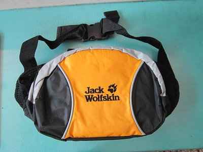 Jack Wolfskin 腰包 後背包 兩用  (全新, 沒有外盒, 沒有使用過)