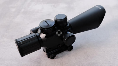 ●維克玩具●M7 4*30 斜口帶紅外線 5段紅綠光狙擊鏡 瞄準鏡-CHB001