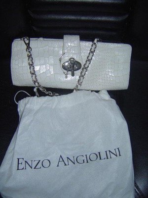 ENZO Angiolini NINE WEST米白色真皮鱷魚壓紋 肩背/手拿包 皮夾