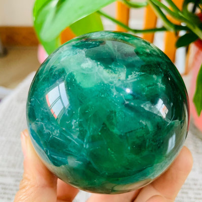 FA84天然綠螢石水晶球擺件綠色水晶原石打磨屬木客廳辦公家居【老王收藏】9289