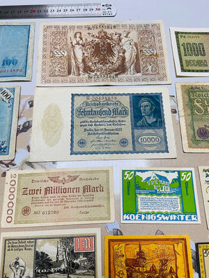 德國馬克、一戰緊急狀態紙幣，15張小型紙幣、7張中大型紙幣，33115
