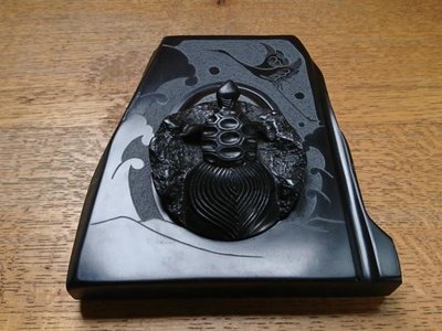 《NO.22》日本那智黑石硯-彫刻龜鶴有蓋 《沒有盒子》