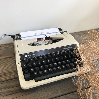 （年代秀）已讓藏～早期Clover機械式打字機 老件收藏 陳列古道具