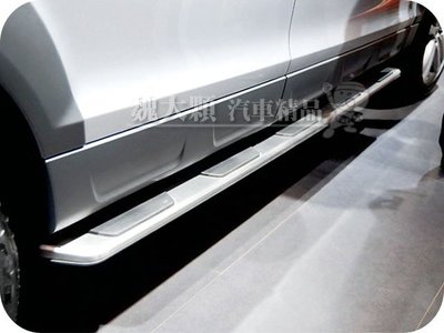 【魏大顆 汽車精品】Audi Q7(06-15) 專用側踏板 原廠款式 表面防滑ー側踏護板 登車踏板 車側踏板 4L