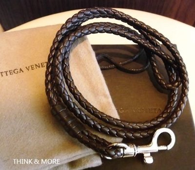 BOTTEGA VENETA 專櫃 真品 經典栗子色羊皮編織釦環 皮繩吊飾 (BV)【近全新特價7500含運】
