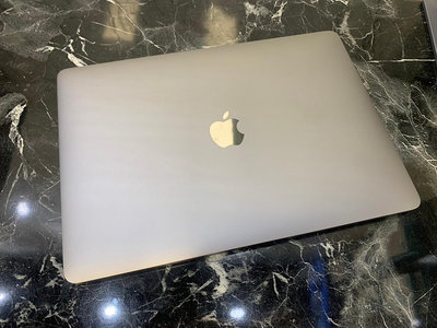 🎈店面展示筆電🎈Apple MacBook Pro 13吋2019年 with TB 8G/256GB 灰色