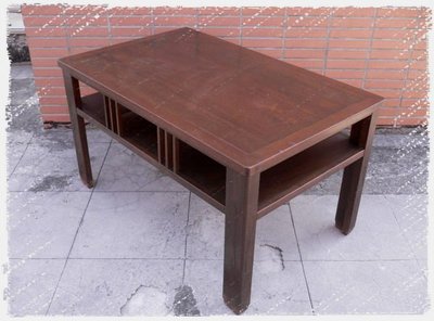 ^_^   多   桑     台 灣 老 物 私 藏 ----- 桌腳雕刻的台灣老檜木桌