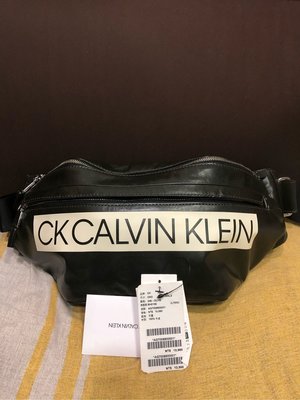 CK Calvin Klein 胸口包