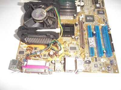 478,ASUS,華碩主機板,P4SGX-MX,含CPU,512M記憶體,原廠風扇