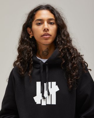 UNDEFEATED ICON PULLOVER HOOD 帽T 20080。太陽選物社