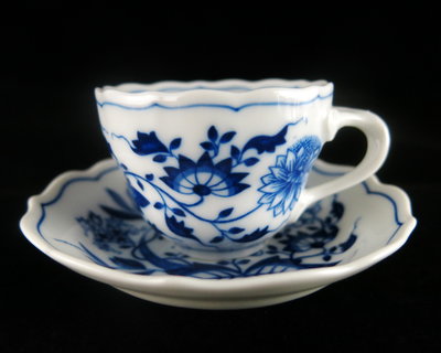 德國獅牌Hutschenreuther藍洋蔥摩卡咖啡杯盤組