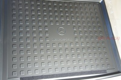 【DIY PLAZA】M-Benz GLC X253 賓士 原廠 行李箱保護墊 (托盤) GLC250 GLC43 63