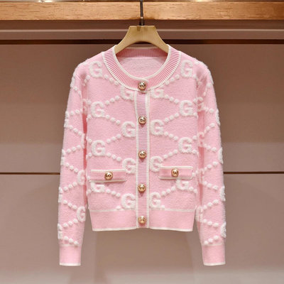 🌸Angela🌸 新款設計感粉色甜美圓領長袖開衫(240303)