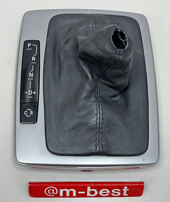 BENZ W204 2007- 排擋 排檔桿防塵套 黑色.皮製+指示面板 擋位面板 (日本外匯拆車品) 2042670388