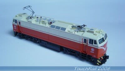 【喵喵模型坊】TOUCH RAIL 鐵支路 1/150 E200電力機車頭 {無動力版} (NR1003)