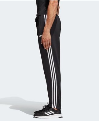 小阿姨shop adidas  Ess 3-Stripes Pants  三線褲 棉褲 長褲  DQ3078