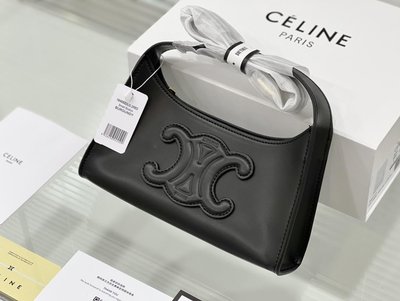 【熱賣精選】 CELINE 凱旋門腋下包 單肩側背包 復古大氣 24x13x5 含購證 折疊盒明星同款