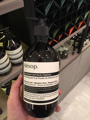 澳洲代購 Aesop 沐浴乳/沐浴露 500ml，有三款下標時請告知，另有代購澳洲精油、香氛、藥房及超市商品。