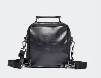 【Dr.Shoes 】Adidas Mini Backpack 滿版 黑 皮革 側背 手提包 迷你後背包  DV0193