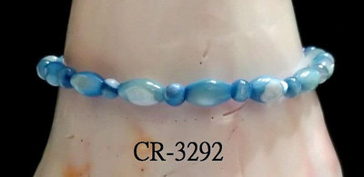 CR-3292 MOP藍色米粒型(5MMX8MM)+藍色MOP圓珠(4MM)手鍊7”