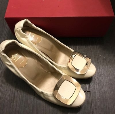 ROGER VIVIER 經典款 乳白色方框漆皮跟鞋 RV 真品 高跟鞋 真皮皮鞋 名牌鞋 二手