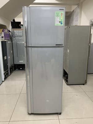 [中古] 東芝 320L 雙門變頻冰箱 修冰箱 修理冰箱 維修冰箱 充冷煤 台中大里二手冰箱 台中大里中古冰箱