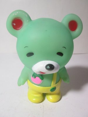 《瑋哥童趣屋》早期 軟膠 小熊 公仔娃娃~(尺寸高約：14 cm，非常舊了，壓下沒聲音)…促000