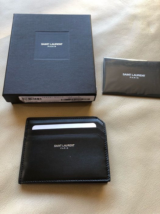 熊熊之家3 保證全新正品saint Laurent 聖羅蘭ysl 名片夾卡夾銀標 Yahoo奇摩拍賣