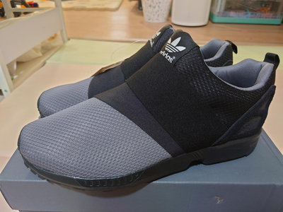 Adidas ZX FLUX 超經典休閒健走鞋