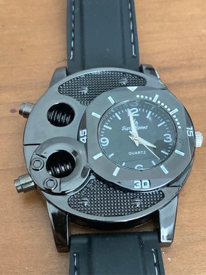 二手 Lush V8潮流男士 手錶 石英手錶 矽膠 時尚 個性 休閒 腕錶 戶外運動手錶