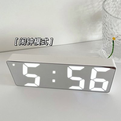 熱銷 -現貨 鬧鐘LED靜音智能鏡面數字小鬧鐘ins風桌面時鐘透明學生用電子鐘表