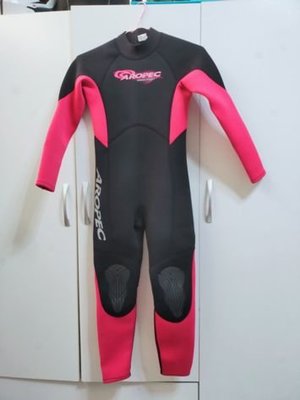 台灣品牌：AROPEC兒童女款長袖潛水防寒衣