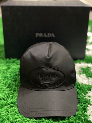 全新正品 Prada embroidered logo cap 刺繡 棒球帽 老帽 鴨舌帽 帽 真皮可調 acne （售完）