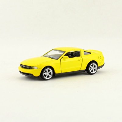 彩珀合金汽車模型1:46 福特野馬 GT 轎車 兒童玩具 迴力開門口袋車 黃