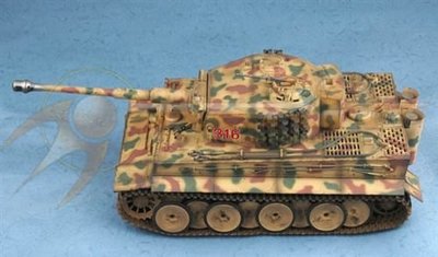 【MERIT 86001】1/16 德國 TIGER I 虎式 重戰車 1944 克爾蘭戰役 靜態可動 迷彩塗裝完成品