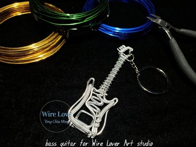 Bass quitar for Wire Lover Art studio 鋁線樂器 貝斯 Bass