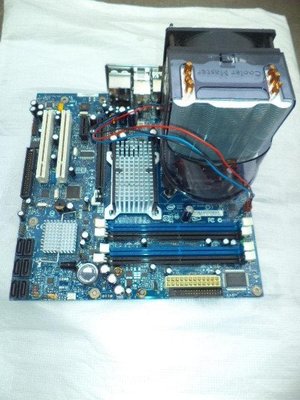 Intel Desktop Board DG965OT主機板 + Intel CPU含塔式風扇 咐擋板