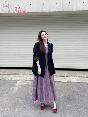2024新款夏季法式紫色吊帶連衣裙女復古氣質收腰顯瘦褶皺A字長裙-miss木木女裝