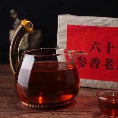 陳年老生茶60年勐海參香普洱茶磚,古樹茶 雲南勐海班章古樹茶