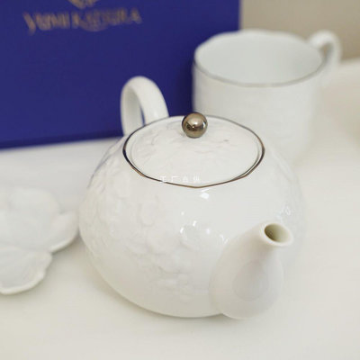 日本進口美濃燒桂由美立體浮雕葡萄葉刻花陶瓷茶壺茶杯子茶具禮盒
