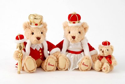 Harrods 哈洛氏～2014年英國皇室家族紀念熊全套：國王熊、女王熊、王子熊