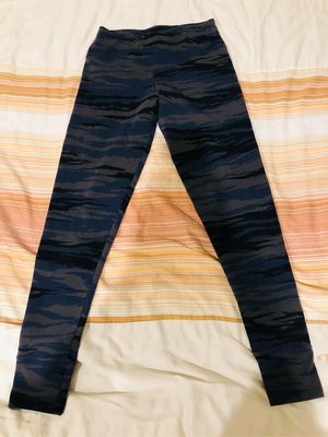 Adidas 藍灰色動物紋 縮口運動褲 M